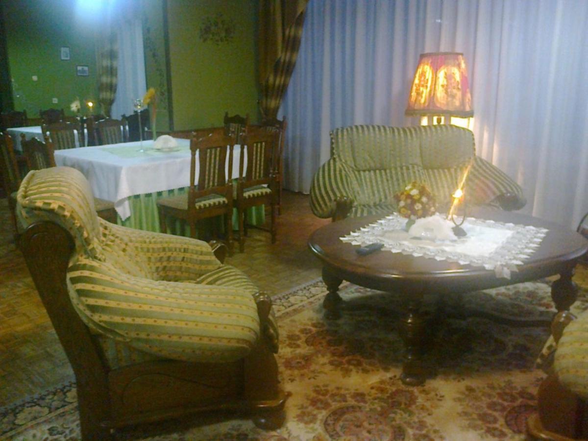 Zajazd Grodek Bujak Robert Naclegi I Restauracja Grodkow  外观 照片